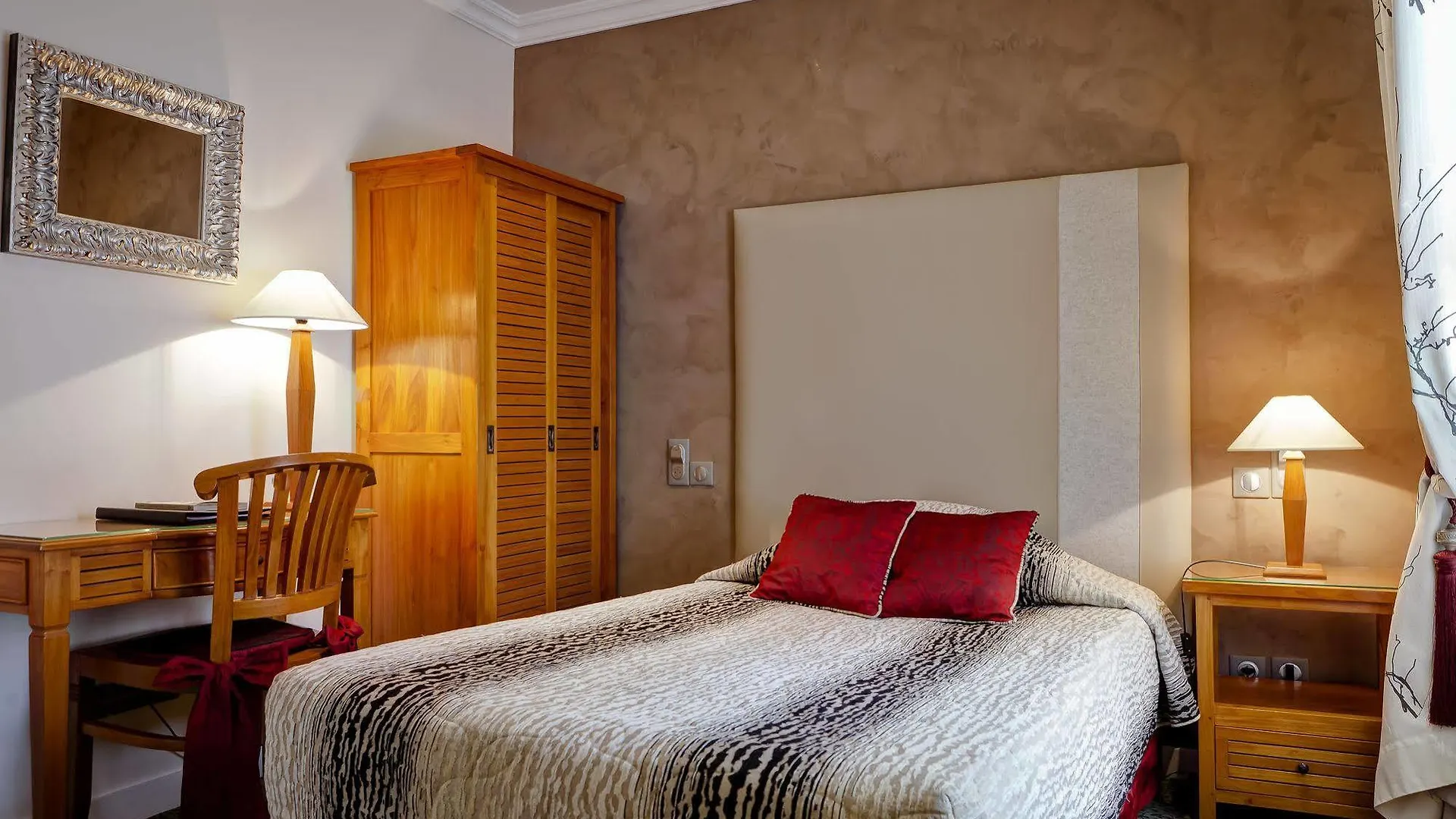 ליון Grand Hotel Des Terreaux
