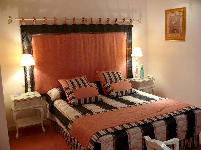 Grand Hotel Des Terreaux Lyon 4*,