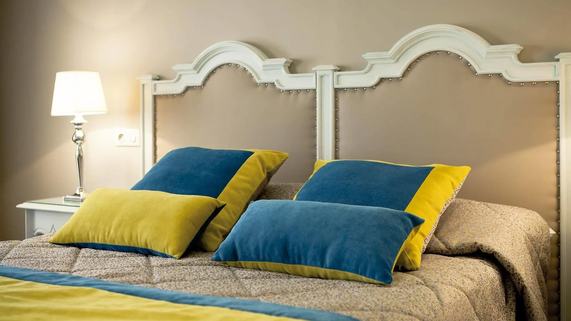 Grand Hotel Des Terreaux Lyon 4*,