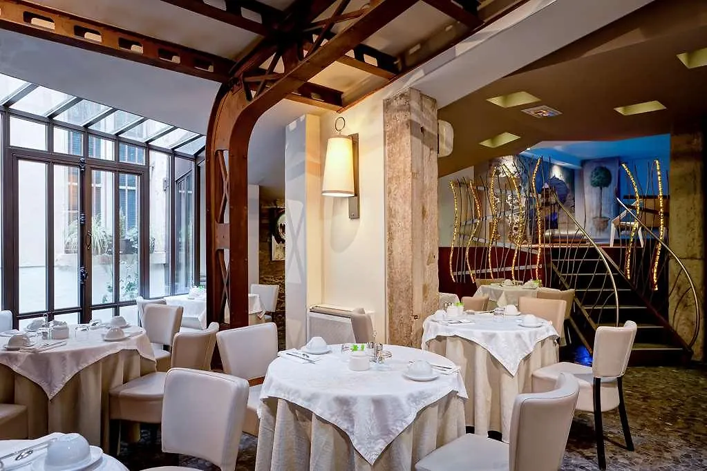 Grand Hotel Des Terreaux Lyon
